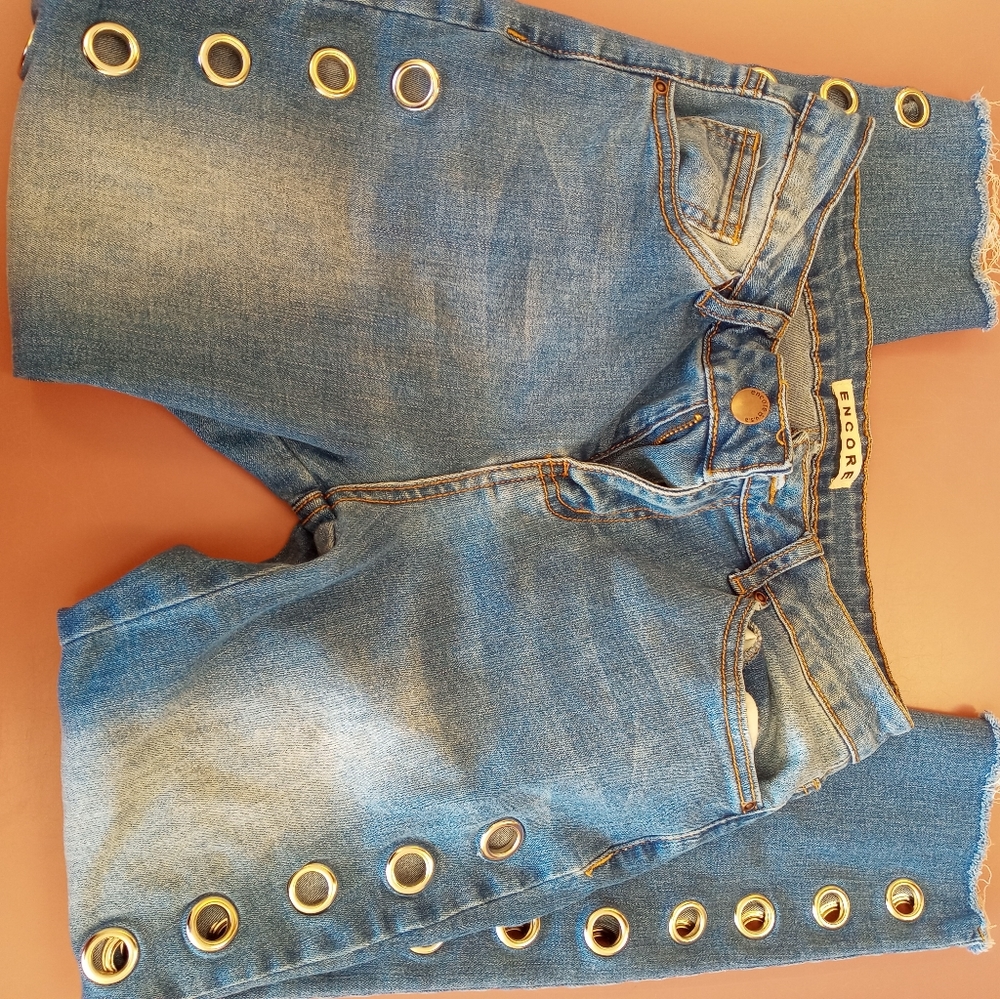 Encore brand, size 9